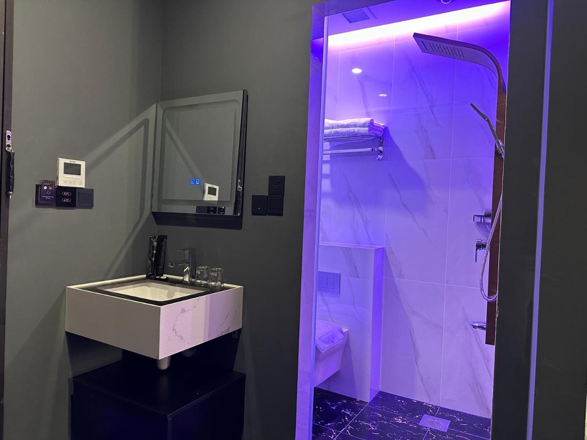 Hotel Jjh - Newly Opened Near Bugis Singapur Dış mekan fotoğraf