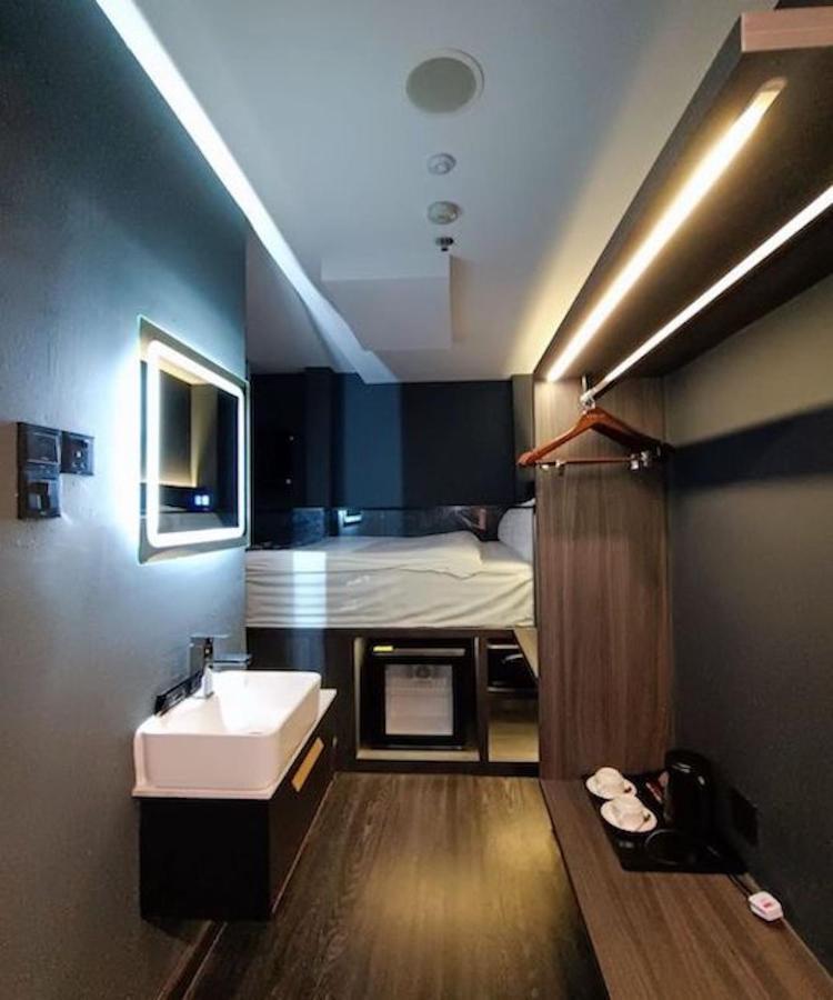 Hotel Jjh - Newly Opened Near Bugis Singapur Dış mekan fotoğraf