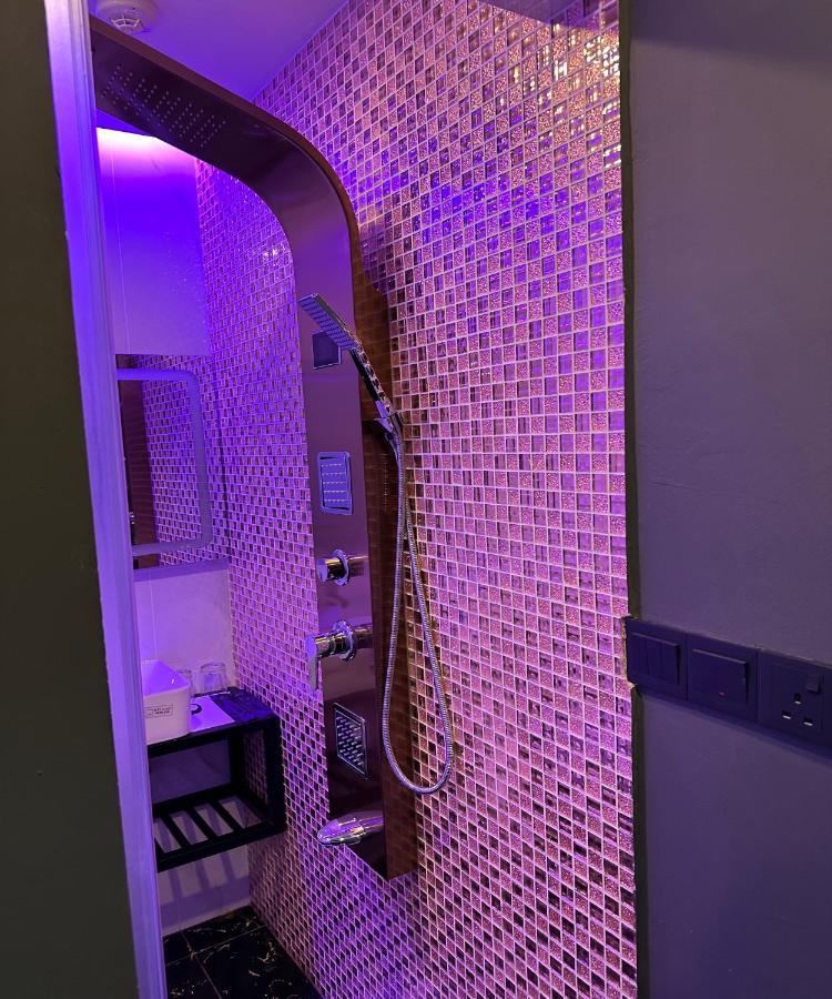 Hotel Jjh - Newly Opened Near Bugis Singapur Dış mekan fotoğraf