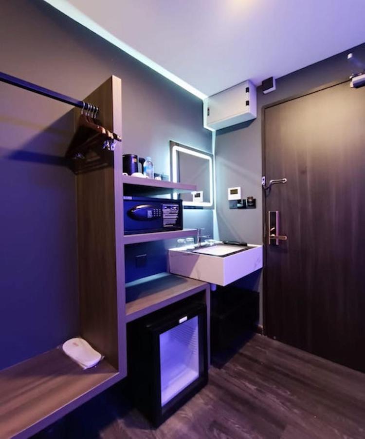 Hotel Jjh - Newly Opened Near Bugis Singapur Dış mekan fotoğraf