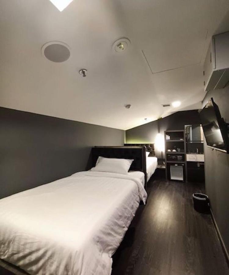 Hotel Jjh - Newly Opened Near Bugis Singapur Dış mekan fotoğraf