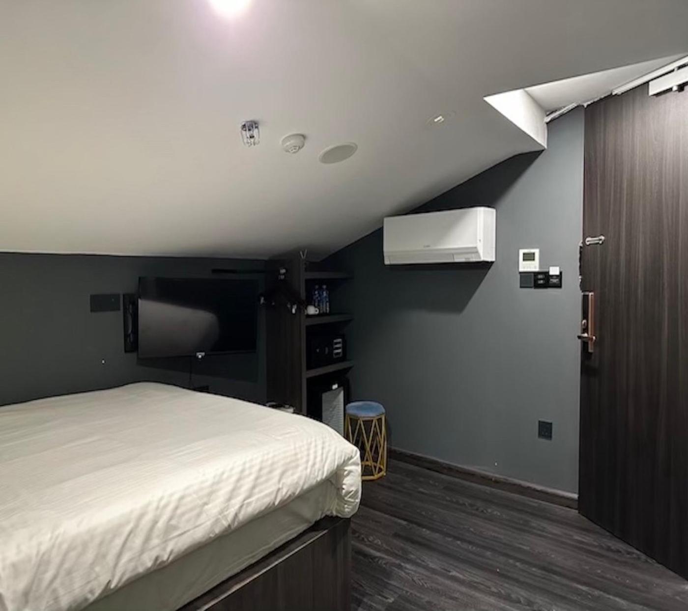 Hotel Jjh - Newly Opened Near Bugis Singapur Dış mekan fotoğraf